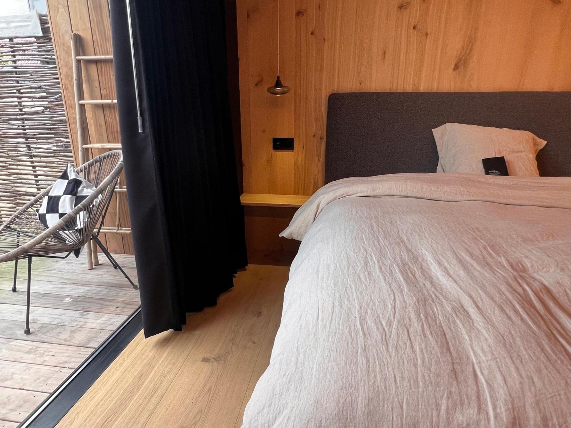 Terp Bed and Breakfast Poperinge Exteriör bild